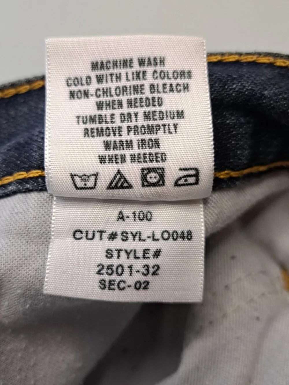 Vintage American Eagle Jeans Mens 32x32 Button Fly Y2K 90s Blue Straight Leg